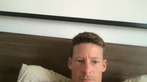 Snapshot of yoyoyo1221 chatting on 23, 10, 2025 yoyoyo1221 online show from 23, 10, 2025