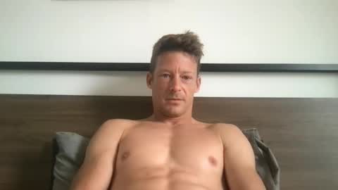 Snapshot of yoyoyo1221 chatting on 18, 3, 2026 yoyoyo1221 online show from 18, 3, 2026