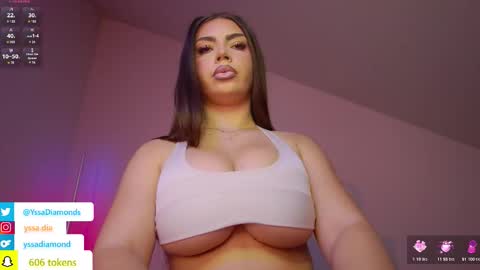 Snapshot of yssadiamonds chatting on 17, 10, 2025 yssadiamonds online show from 17, 10, 2025