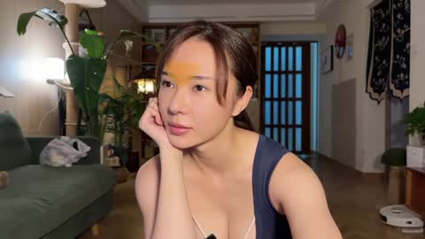 lili online show from 19, 11, 2025