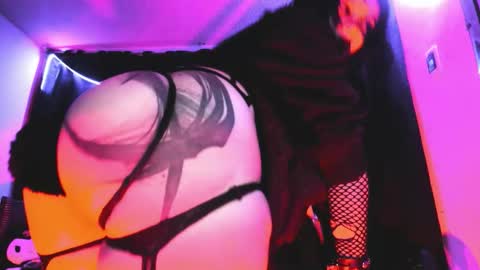 Yue Eclipsa online show from 19, 3, 2026