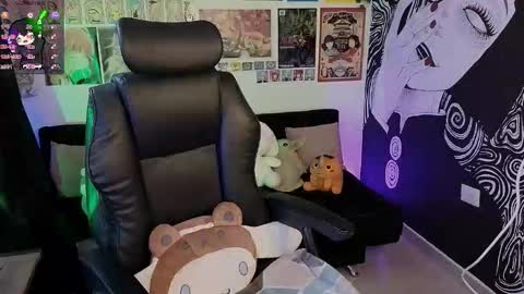    rawr   Anne Independent model      online show from 21, 11, 2025