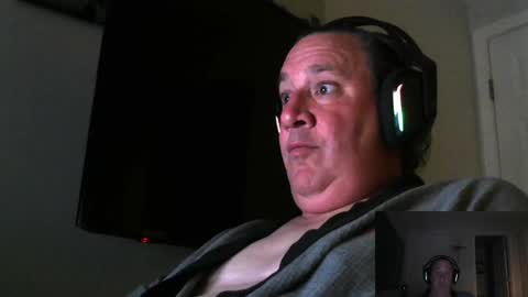 YumGuy69 online show from 5, 11, 2025