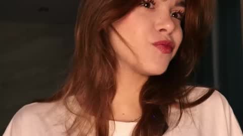 Snapshot of yummy_chica chatting on 2, 11, 2025 yummy_chica online show from 2, 11, 2025