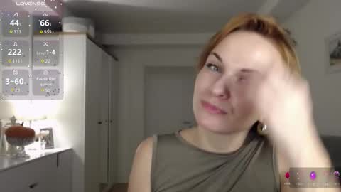 Snapshot of yummylilya chatting on 8, 11, 2025 Lillya online show from 8, 11, 2025