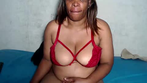 yummytittsxx online show from 13, 12, 2024