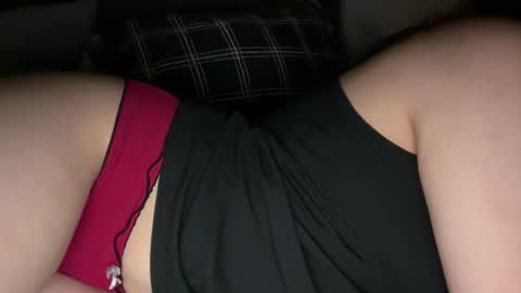 Snapshot of yummyybby chatting on 10, 11, 2025 yummyybby online show from 10, 11, 2025