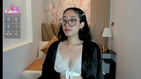 Yuna  online show from 29, 9, 2025