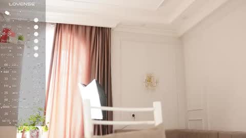 yuna_leen online show from 3, 12, 2025