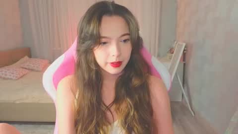 Snapshot of yuna_sunshy chatting on 9, 10, 2025 Yuna online show from 9, 10, 2025