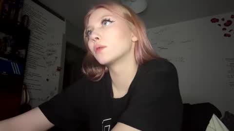 yunarosee online show from 8, 1, 2026