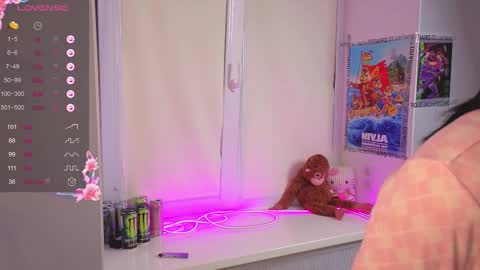 yung_leana online show from 18, 11, 2025