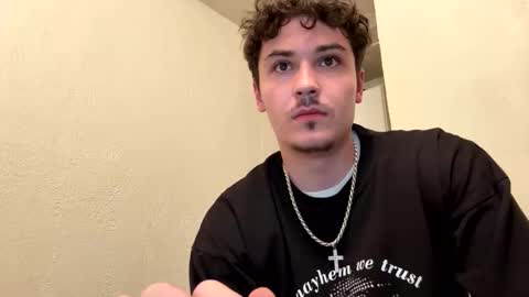 yungstudbev online show from 11, 10, 2025