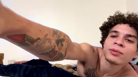 yungxxhung online show from 15, 1, 2025