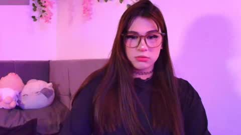 Snapshot of yuri_stars chatting on 8, 2, 2026 Yuri Stars online show from 8, 2, 2026