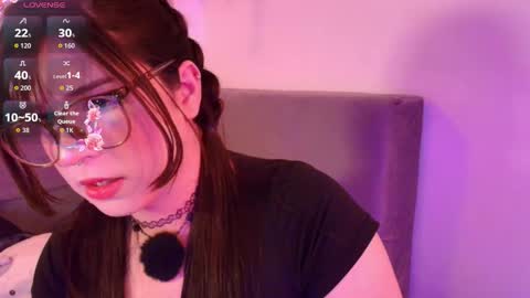 Snapshot of yuri_stars chatting on 24, 2, 2026 Yuri Stars online show from 24, 2, 2026