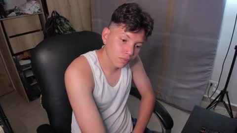 yurii_moody online show from 25, 2, 2025