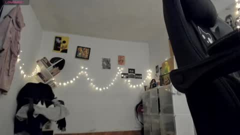 paola online show from 16, 2, 2025