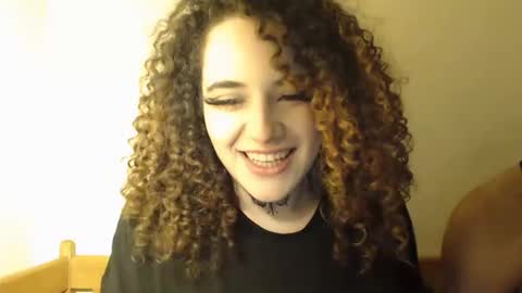 yusraxdamian online show from 1, 2, 2026