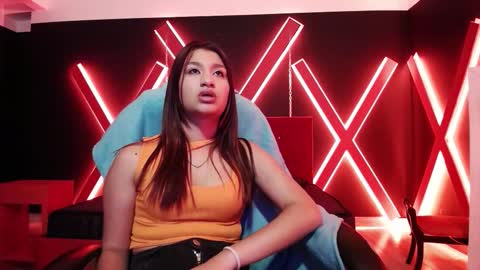 YUYIS online show from 16, 1, 2026