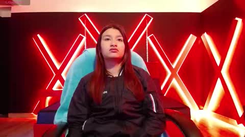 YUYIS online show from 19, 1, 2026