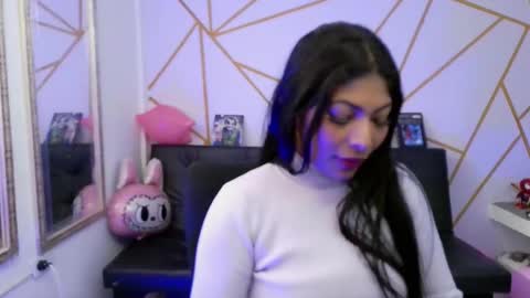 yvanna__smith online show from 3, 2, 2026
