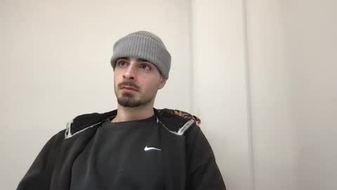 yvesbunnny online show from 5, 2, 2026