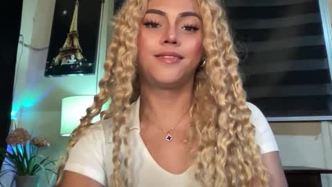 Miss Cali online show from 11, 10, 2025