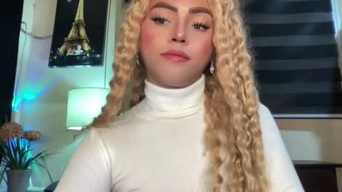 Miss Cali online show from 12, 10, 2025