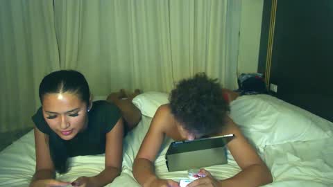 Snapshot of z_c8 chatting on 8, 2, 2026 z_c8 online show from 8, 2, 2026