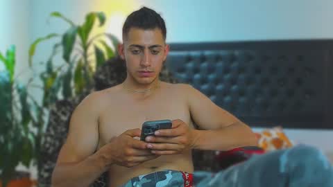 zachpri20 online show from 24, 9, 2025