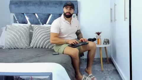 Richard online show from 4, 12, 2025