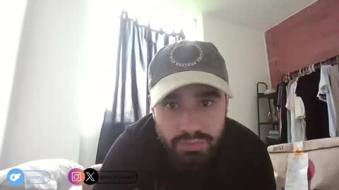 zack_sullivan22 online show from 21, 10, 2025