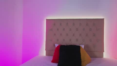 Zafiro Brown online show from 12, 11, 2025