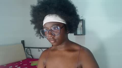 Snapshot of zahhysims chatting on 23, 2, 2025 zahhy online show from 23, 2, 2025