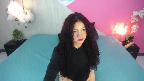 Zahira  online show from 2, 12, 2025