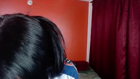 Laura online show from 12, 9, 2025