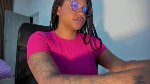 zahra_rose online show from 13, 12, 2025