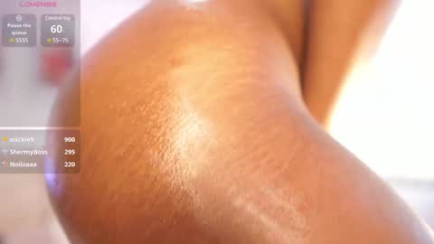 Snapshot of zahrawilliams chatting on 16, 1, 2025 Zara Williams online show from 16, 1, 2025