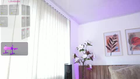 Snapshot of zahrawilliams chatting on 21, 11, 2025 Zara Williams online show from 21, 11, 2025