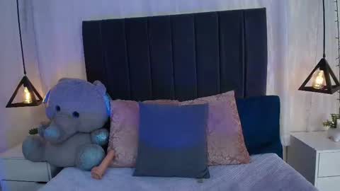 zairaaa_ online show from 14, 12, 2025