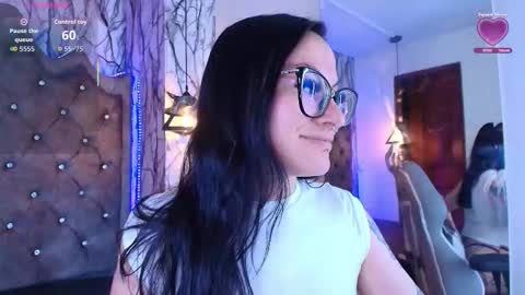   online show from 14, 12, 2025