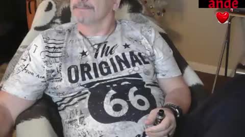 Snapshot of zander007 chatting on 16, 11, 2025 zander007 online show from 16, 11, 2025