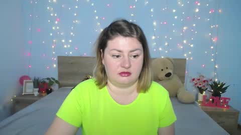 zannadreil online show from 27, 1, 2025