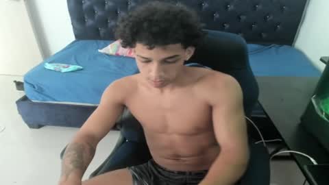 zanxley_ online show from 28, 12, 2024