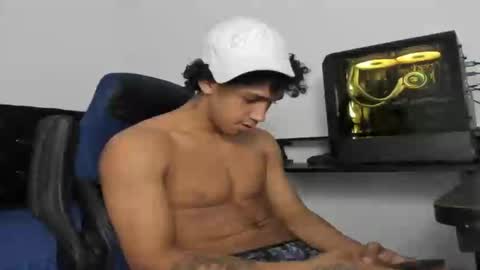 zanxley_ online show from 9, 1, 2025