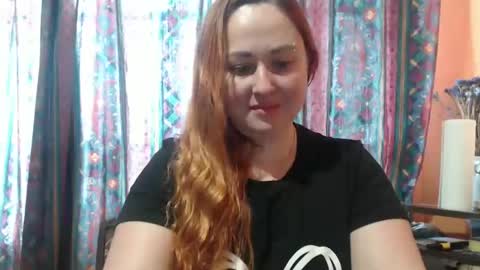 Snapshot of zara_red chatting on 9, 3, 2026 Kate. if im not here im here foxy red333 online show from 9, 3, 2026