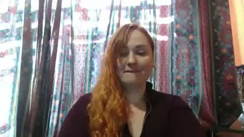 Snapshot of zara_red chatting on 14, 3, 2026 Kate. if im not here im here foxy red333 online show from 14, 3, 2026