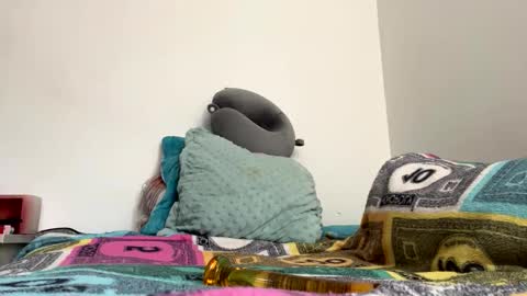 Snapshot of zarabby_skuirt chatting on 18, 10, 2025 Zarabby online show from 18, 10, 2025