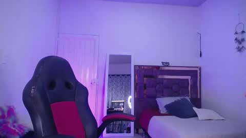 Snapshot of zaracollinx chatting on 25, 10, 2025 Zara online show from 25, 10, 2025